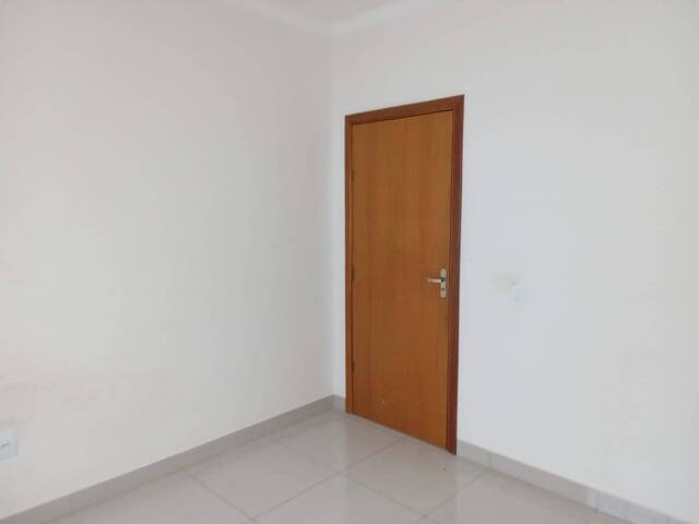 #1109 - Apartamento para Venda em Pouso Alegre - MG