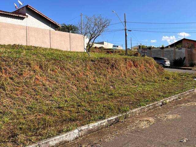 #1165 - Terreno para Venda em Pouso Alegre - MG - 2