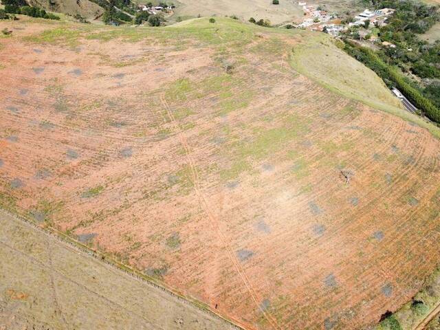 #1242 - Área para Venda em Pouso Alegre - MG - 2