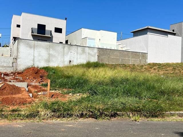 Venda em Residencial Serra Morena - Pouso Alegre