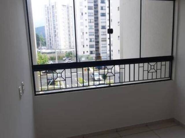 #1271 - Apartamento para Venda em Pouso Alegre - MG - 3