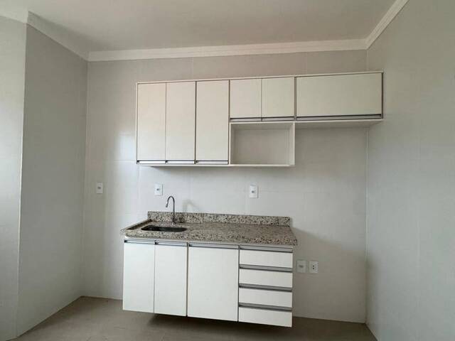 #1329 - Apartamento para Venda em Pouso Alegre - MG - 1