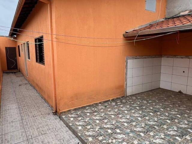 #1330 - Casa para Venda em Pouso Alegre - MG - 2